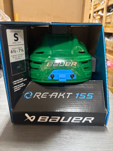 Small Bauer Re-Akt 155 Helmet (New)