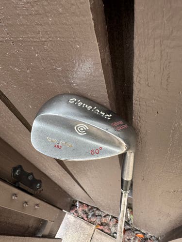 Cleveland Cleveland 485 Gunmetal Right Handed Wedge Regular Flex 60 Degree Steel Shaft (Used)