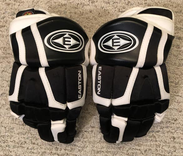 Easton Stealth S7 Smart Cuff Hockey Gloves 12" (Used)