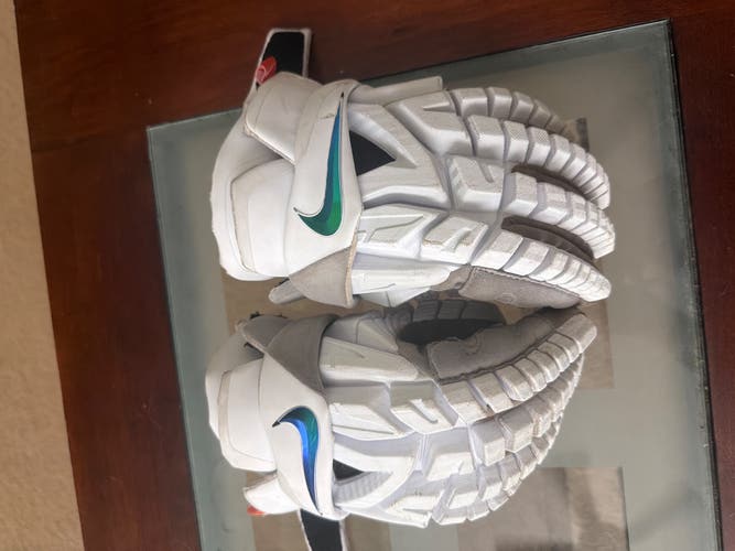 Nike Vapor Premier Lacrosse Gloves (Used)