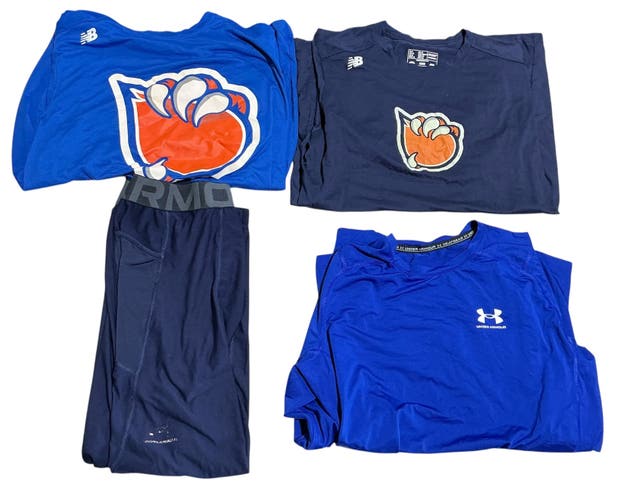Xtra-Large Bakersfield Condors Hockey Apparel Bundle (Used) 8085 (B R3 S2 L2)