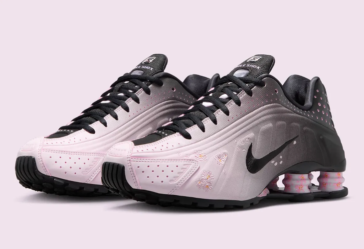 Size 8 - Nike Shox R4 Sakura (Women's) IB8872-600