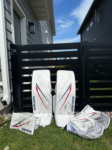 35" Bauer Custom Regular Goalie Full Set (Used)