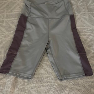 Body Glove Women’s Medium Spin Bike Shorts Gray with Purple