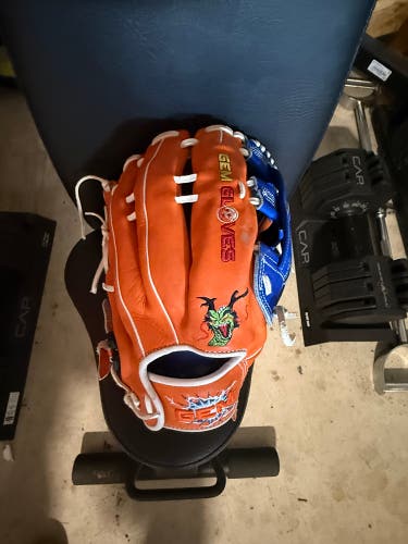 Gem gloves dragon ball Z slow pitch glove