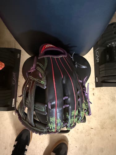 Gem gloves joker slow pitch glove