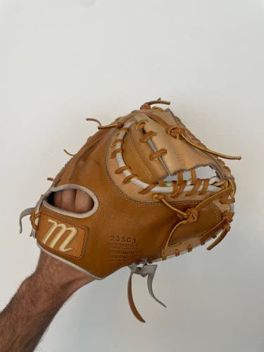 Marucci Cypress Series 235C1 33.5” RH Catcher's Baseball Glove (Used)
