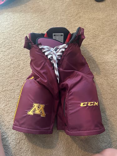 Women's Intermediate Small CCM JetSpeed + Hockey Pants Pro Stock (New)