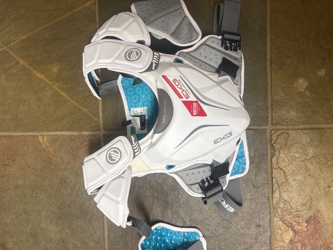 Large Adult Maverik Shift Shoulder Pads (New)