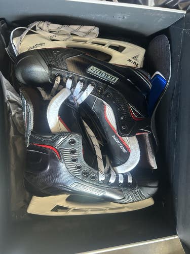 New Bauer Team USA Jack Hughes Pro Stock Vapor 1x  Ice 2.0 Hockey Skates 8.5 MIC