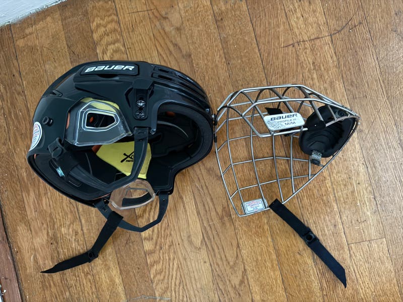 bauer bike helmets RE-AKT 155 Helmet soft design that hugs your head and stays in place from the opening faceoff to the final horn S25 Bauer Re-Akt 3D Helmet