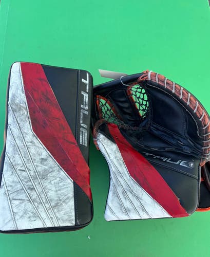 Senior True L20.2 Goalie Glove & Blocker Regular Pro Stock