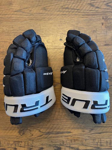 True A4.5 SBP Gloves 11" (New)