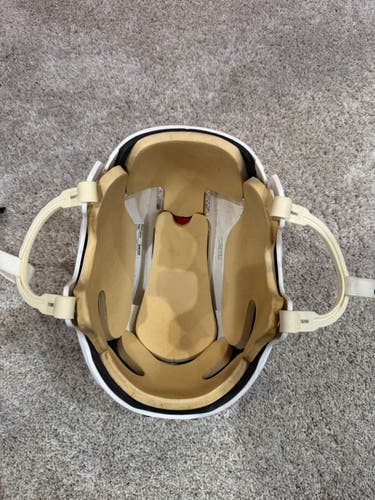 Medium White Bauer 4500 Helmet (Used)