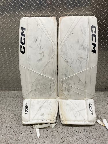 Used Intermediate CCM Axis 2.5 Goalie Leg Pads 30"+1