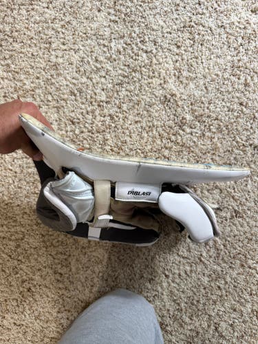 2023 Bauer Vapor Hyperlite 2 Regular Pro Stock (Used)