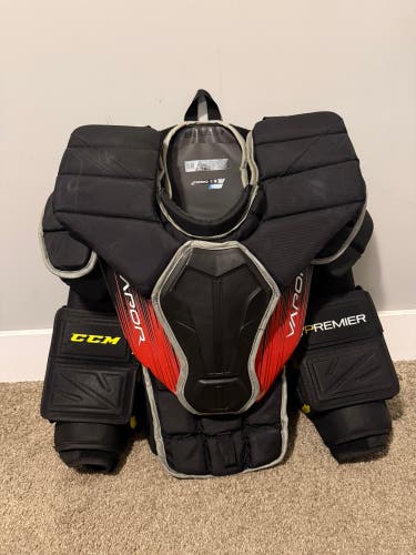 Medium Bauer Vapor Hyperlite 2 Goalie Chest Protector Pro Stock (Used)