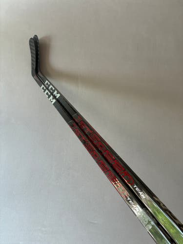 *2 Pack* of New 75 Flex P80 Senior CCM JetSpeed Team Pro Stock Hockey Sticks
