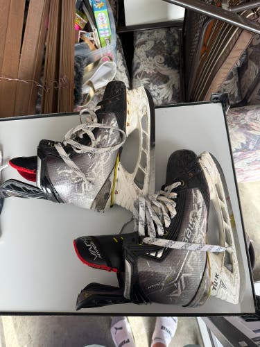 Bauer (Used) Hockey Skates