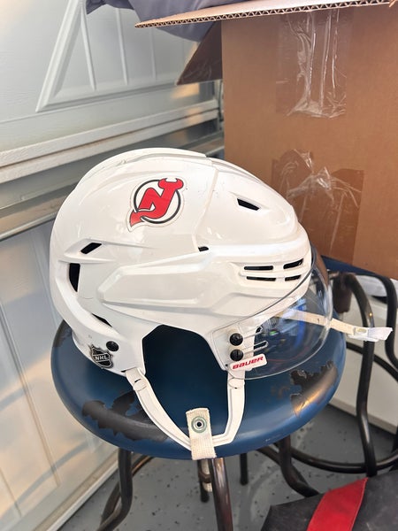 Medium Bauer Re-Akt Helmet White Pro Stock