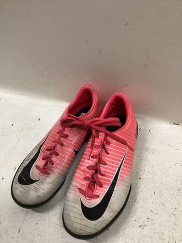 Used Nike Soccer Turf Shoes Pink Junior 04 11725-S000503930