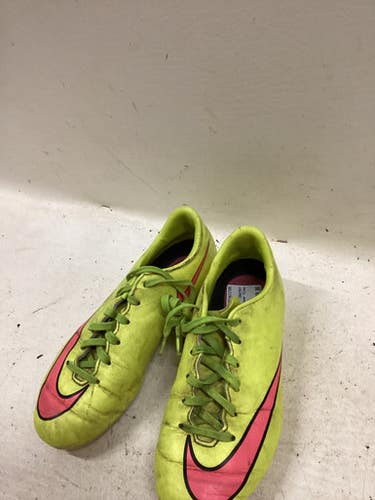 Used Nike Soccer Cleats Yellow Junior 02.5 11725-S000503928