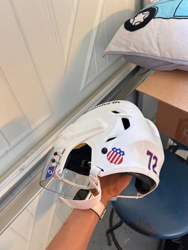 Medium White Bauer Re-Akt Helmet Pro Stock (Used)