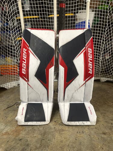 33" Bauer Sv-Pro Goalie Leg Pads (Used)