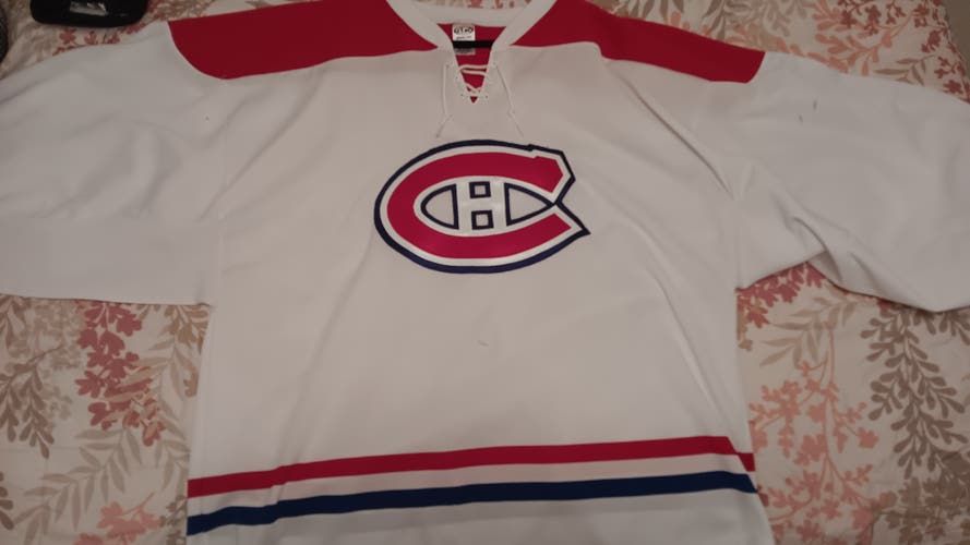 White Goalie Cut Men's Jersey (Used)
