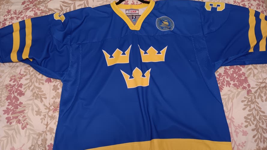 IIHF Team Sweden Goalie Cut Jersey