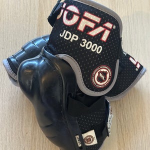 Jofa Senior Hockey Elbow Pads (Used)