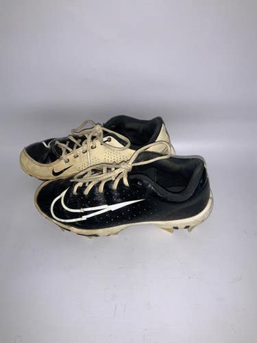 Used Nike Senior 6 Football Cleats 11823-s000011167