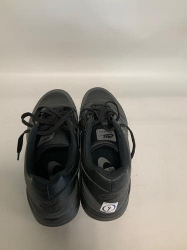 Used Nike Senior 9 Golf Shoes 11823-s000012178