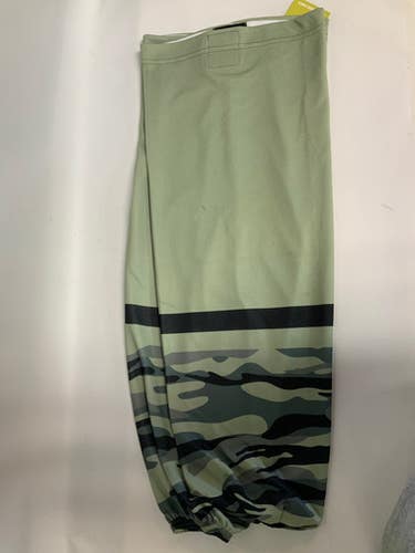 Used Xtreme Camo 30" Hockey Socks 11823-s000024154