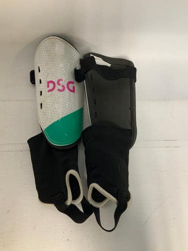 Used Soccer Shin Guards Junior White Xl 11823-s000027138