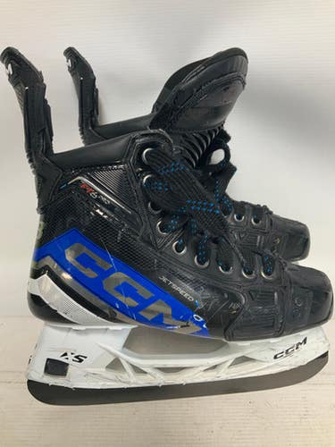 Used Ccm Ft6 Pro Blue Intermediate Hockey Skate Intermediate 4.5 11823-s000032098