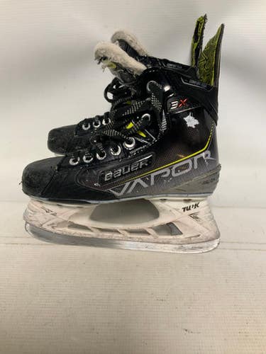 Used Bauer Vapor 3x Junior Hockey Skate Junior 03.5 11823-s000034119