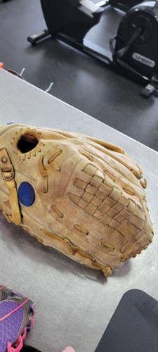 Used Spalding FRANK VIOLA 12 BB/SB Glove RH Throw None 12" 11497-C000159047
