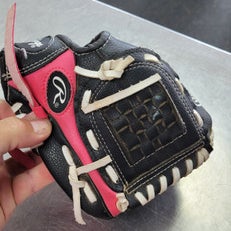 Used Rawlings 8.5 BB/SB Glove RH Throw Pink 9" 11497-C000159042