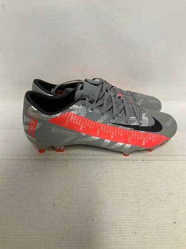 Used Nike Soccer Cleats Grey Senior 8.5 11823-s000035690