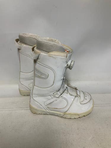 Used Thirtytwo White Womens Snowboard Boots White Senior 7 11823-s000037223