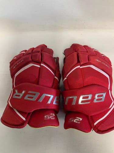 Used Bauer Supreme 2s Senior Gloves Red 14" 11823-s000037574