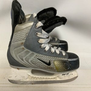 Used Nike Flexlite 9 Junior Hockey Skate Junior 03.5 11823-s000038875