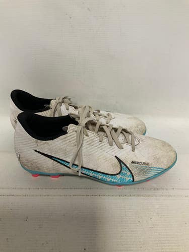 Used Nike Soccer Cleats White Senior 7 11823-s000038900