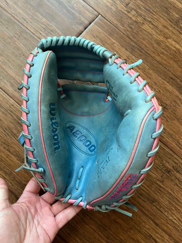 Wilson A2000 DPCM 33” “The Moment” Autism Speaks Catcher’s Mitt – Pro Stock - Rare