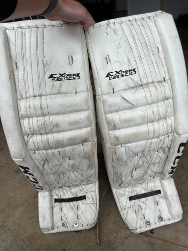 35+1 CCM Extreme Flex 500 Goalie Leg Pads (Used)