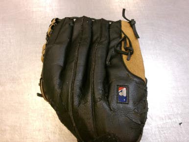 Used Wilson A360 BB/SB Glove LH Throw Brown 12 1/2" 11339-S000203619