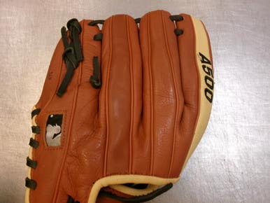 Used Wilson A500 BB/SB Glove RH Throw Brown 11" 11339-S000203614