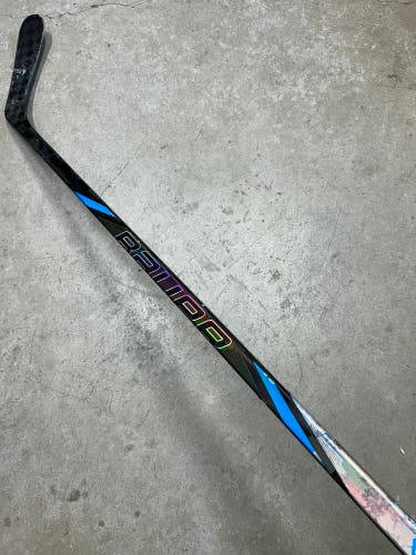 50 Flex P92 Intermediate Bauer Tracer Right Hand Hockey Stick Pro Stock (Used)