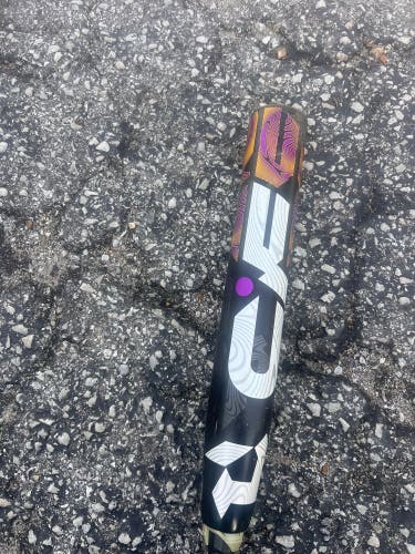 DeMarini CF Composite Bat (-11)  17 oz 28" (Used)